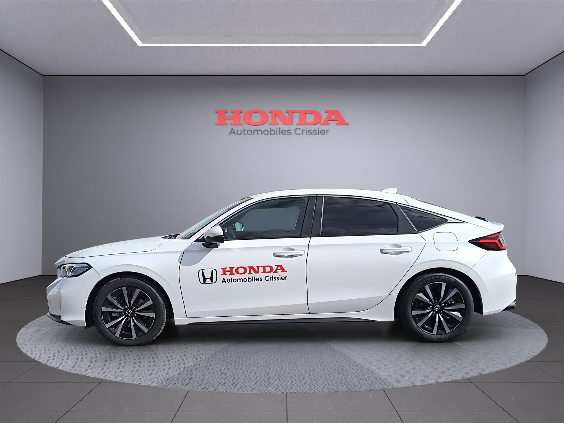 HONDA Civic 2.0 i-MMD Elegance-showroom-element-3