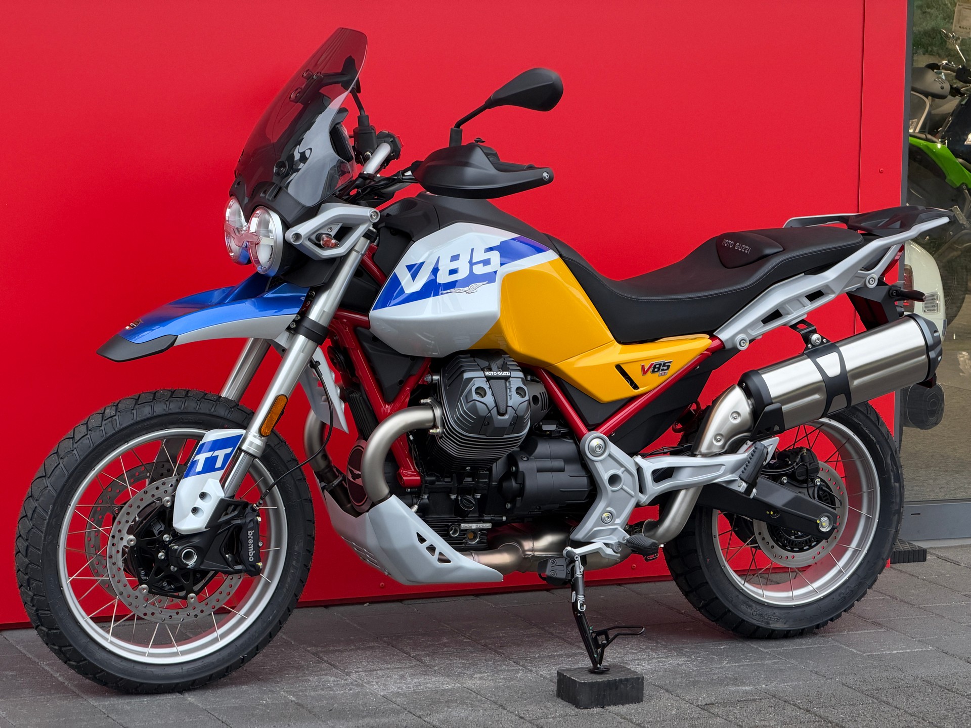 MOTO GUZZI V85 TT E5+ (35kW)-image-5