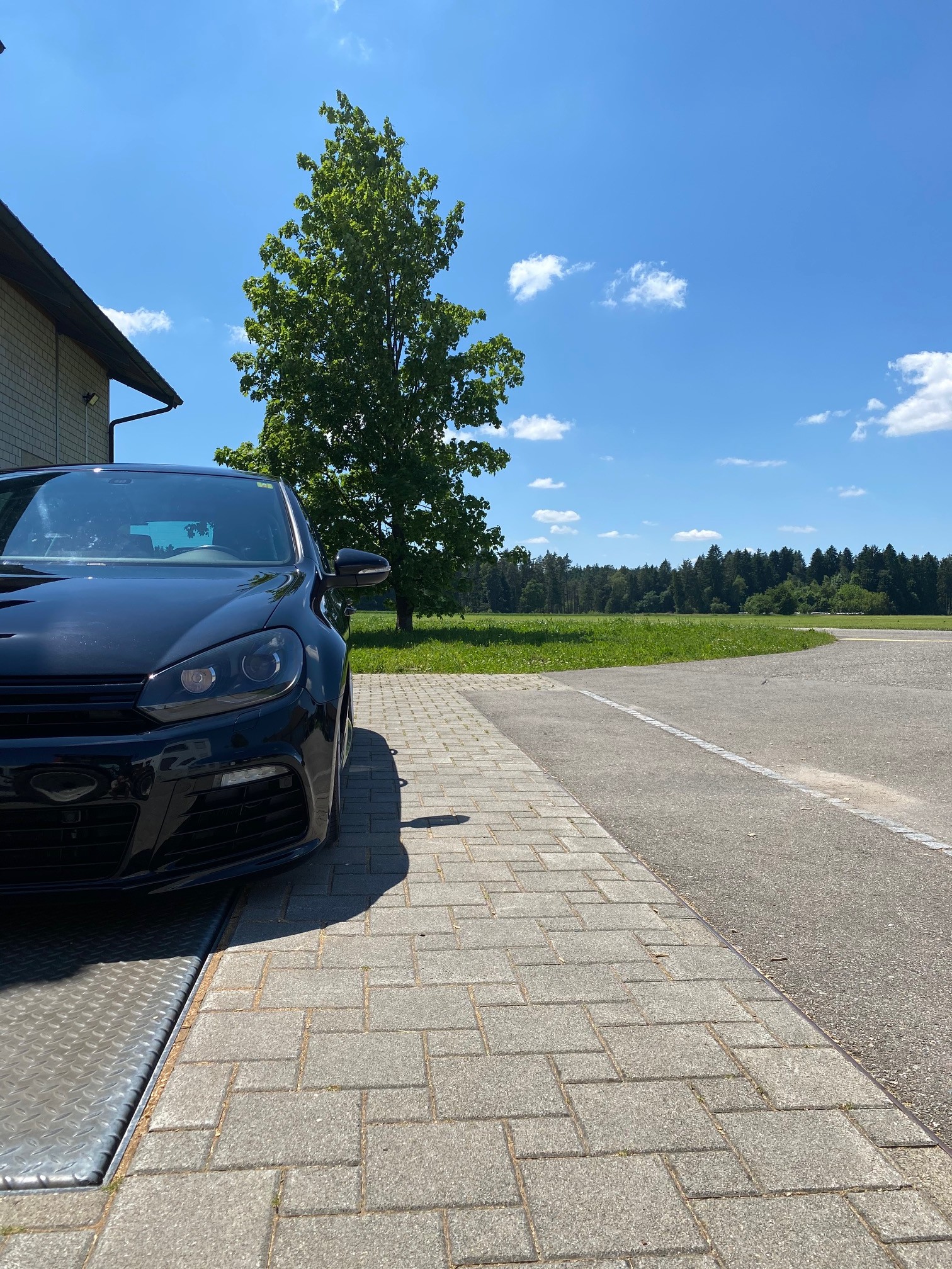 VW Golf 2.0 TSI R 4Motion DSG-showroom-element-2