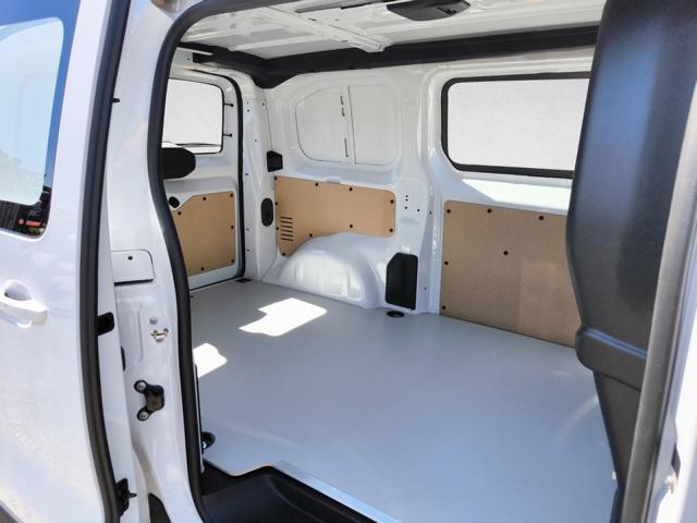 CITROEN Jumpy Kaw. M 1.5 BlueHDi 120 Swiss Edition S/S-image-12