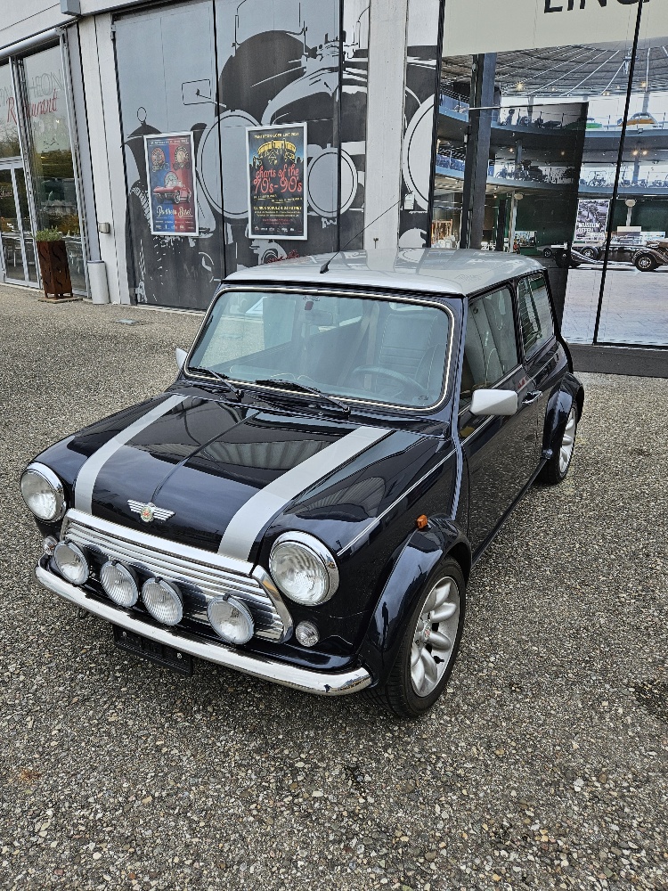 MINI MINI Cooper-showroom-element-2