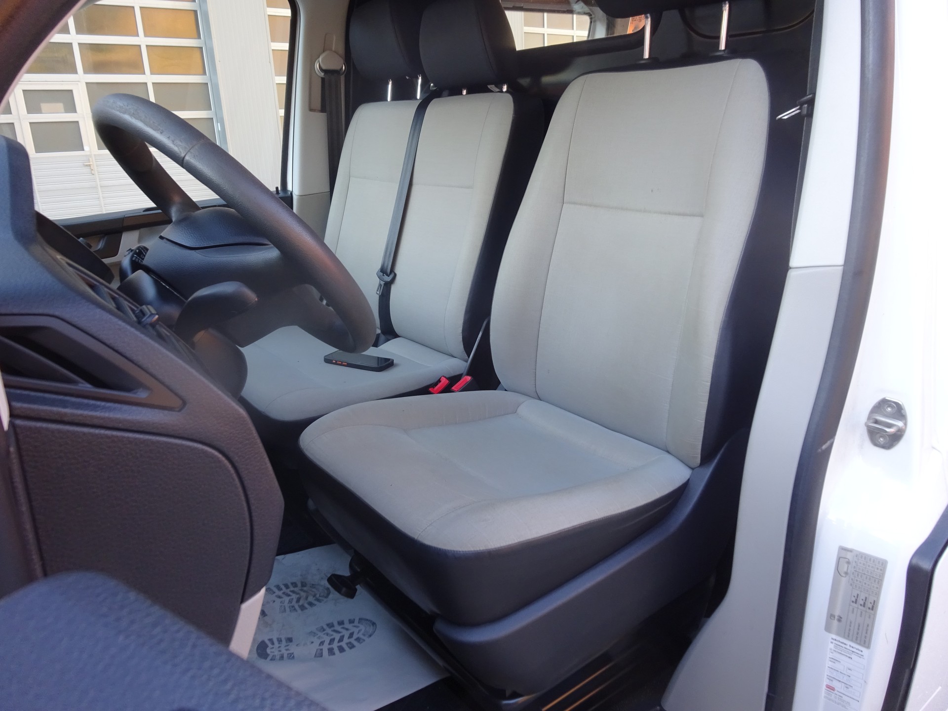VW T6 2.0 TDI 4Motion-image-13