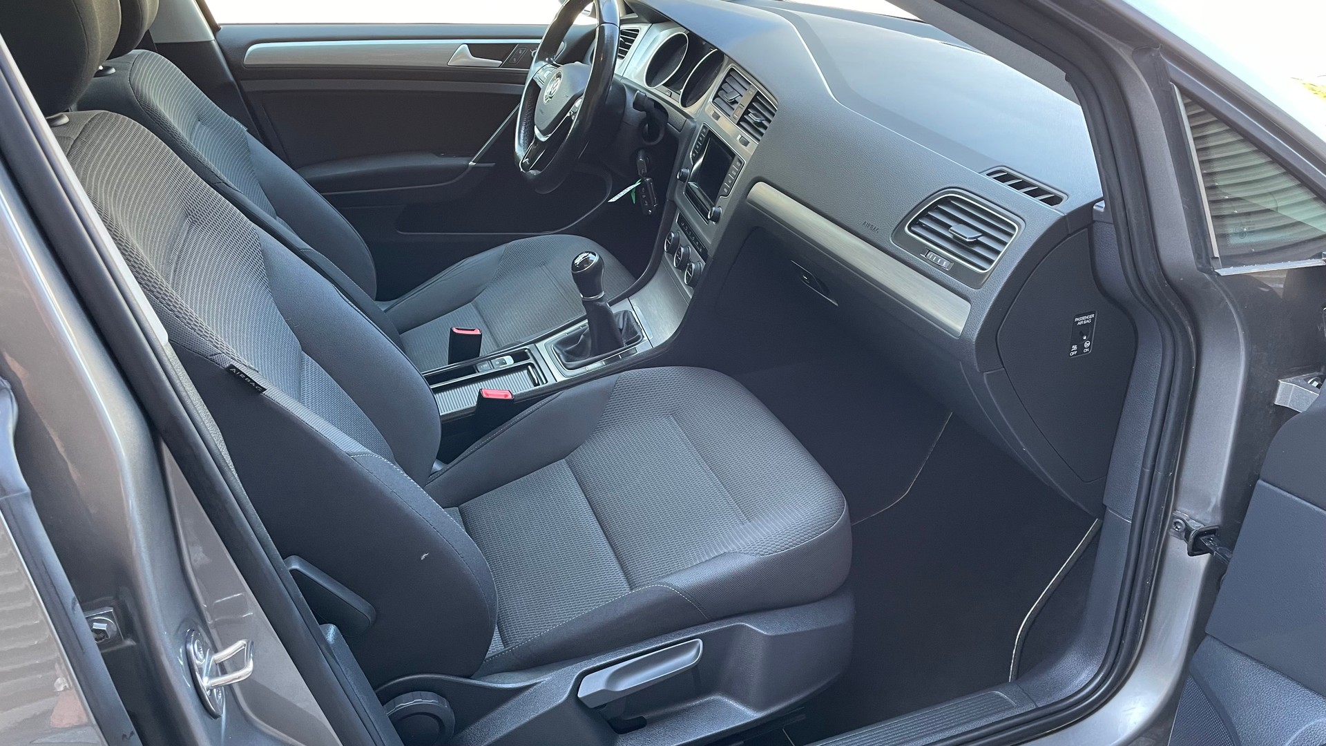 VW Golf 1.4 TSI Start-image-14