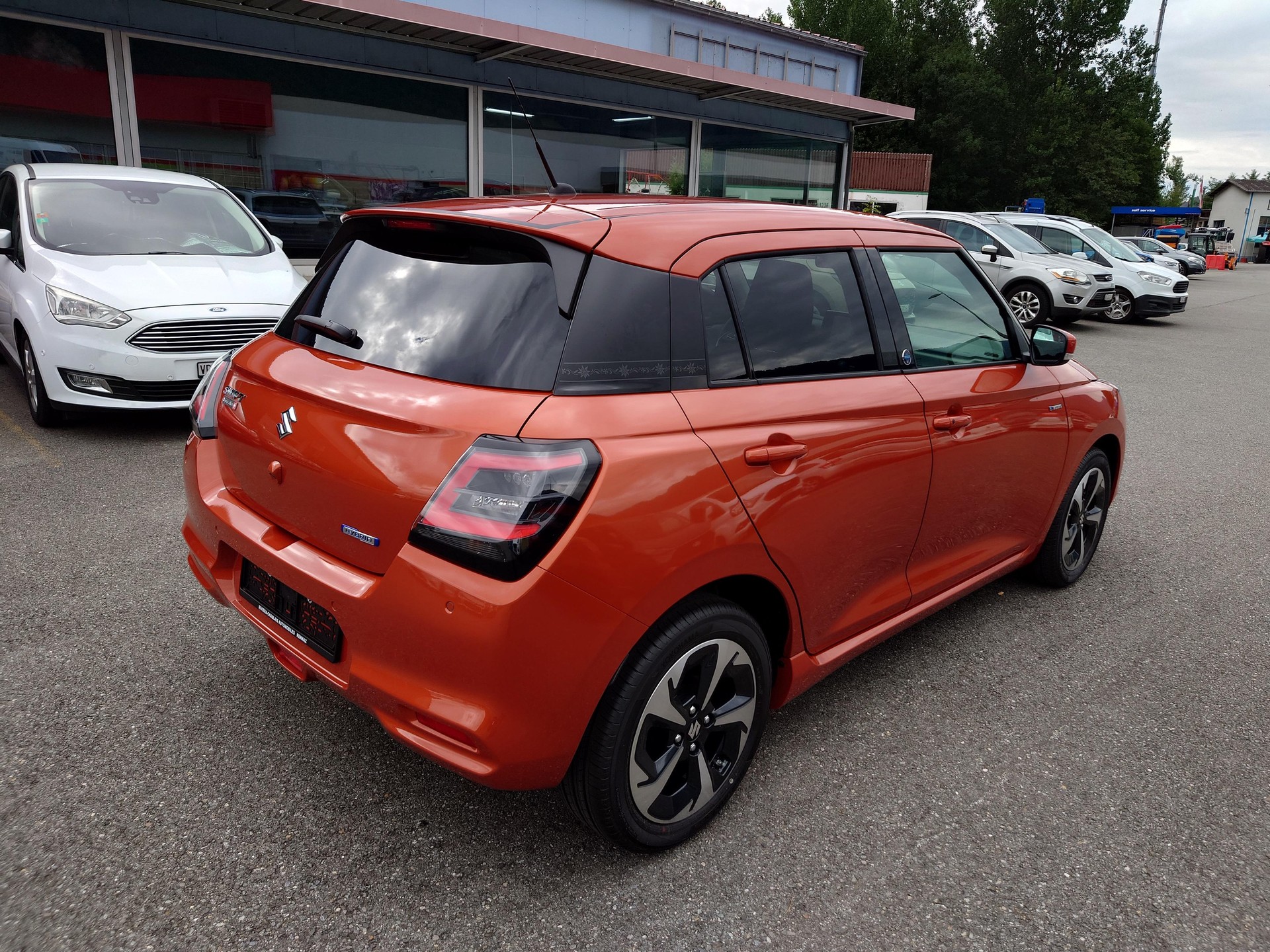 SUZUKI Swift 1.2 Tradizio Top Hybrid-showroom-element-3