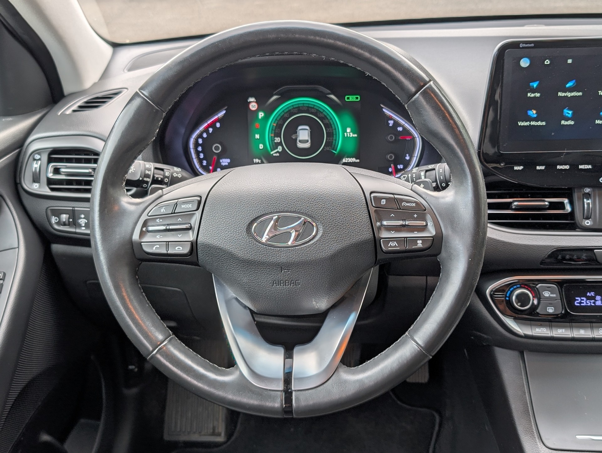 HYUNDAI i30 Wagon 1.5 T-GDi Vertex 48V MH DCT-image-8