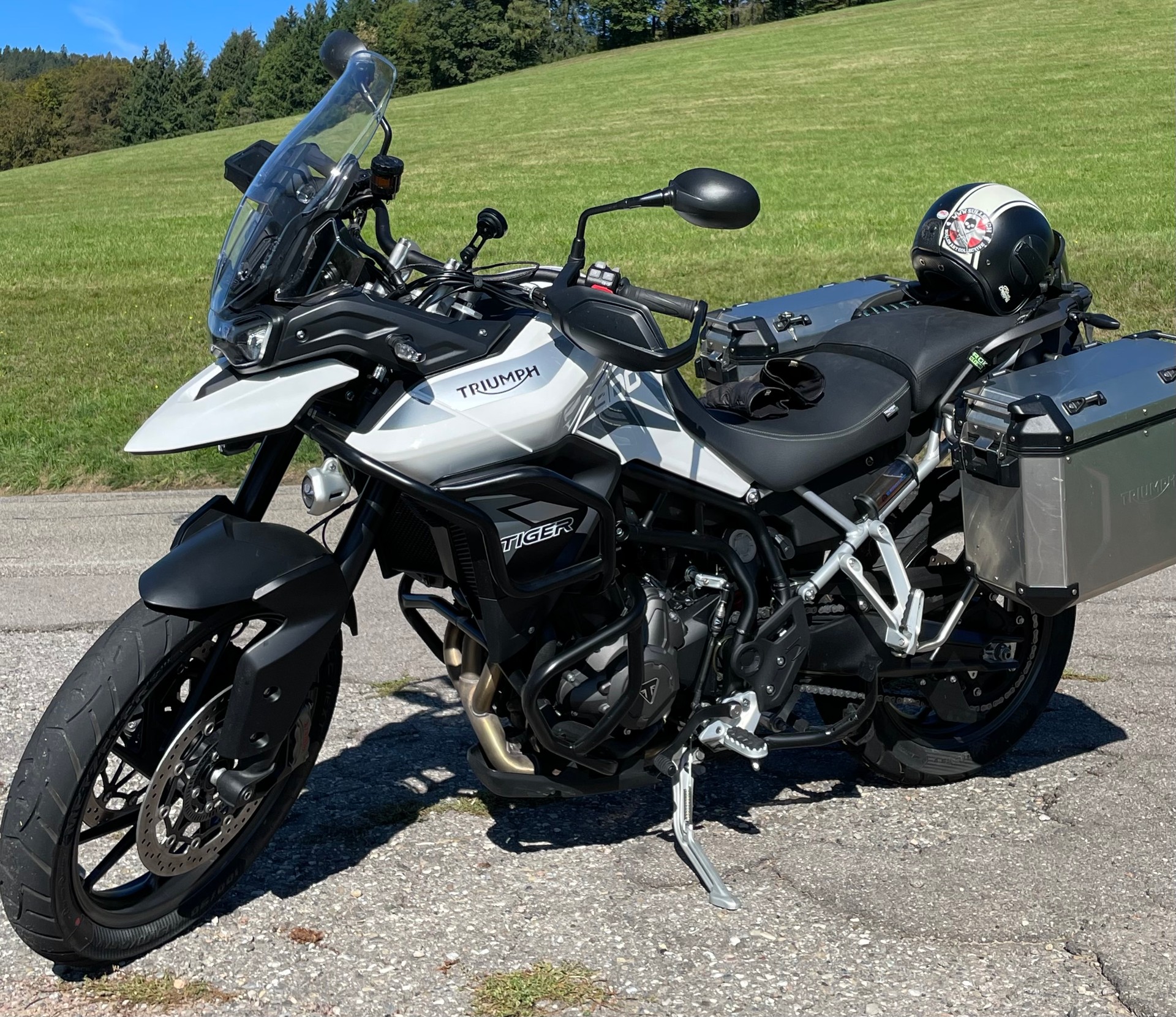 TRIUMPH Tiger 900 GT Pro-image-1