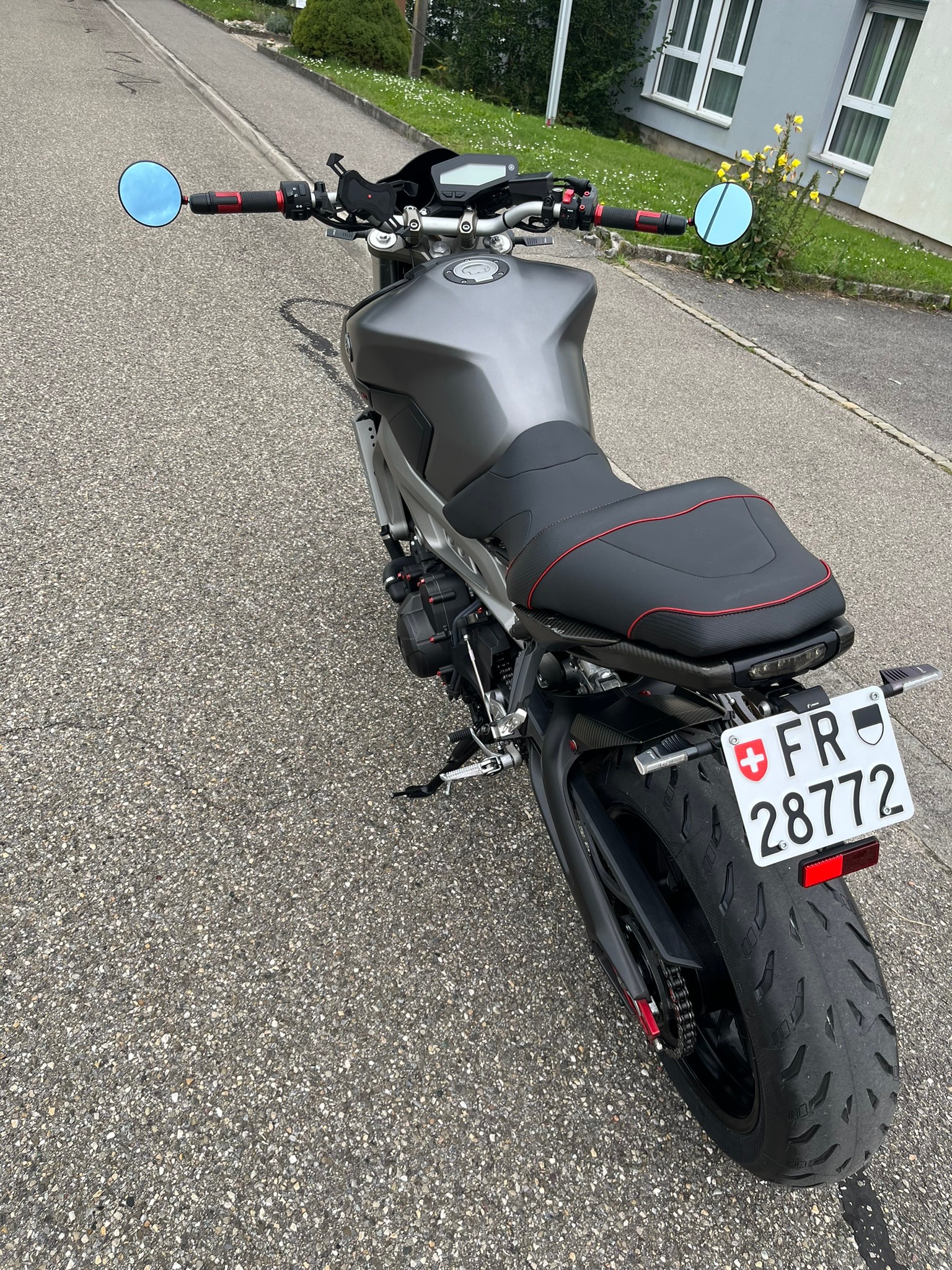 YAMAHA MT-09 ABS-image-3