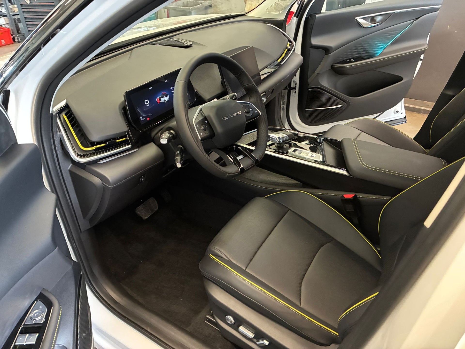 BAIC X55 1.5 Luxury-image-5