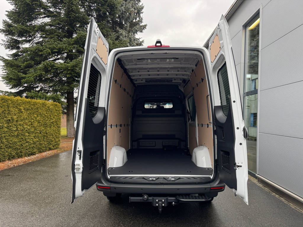 MERCEDES-BENZ eSprinter 320 Kasten Pro 3665 S-image-4