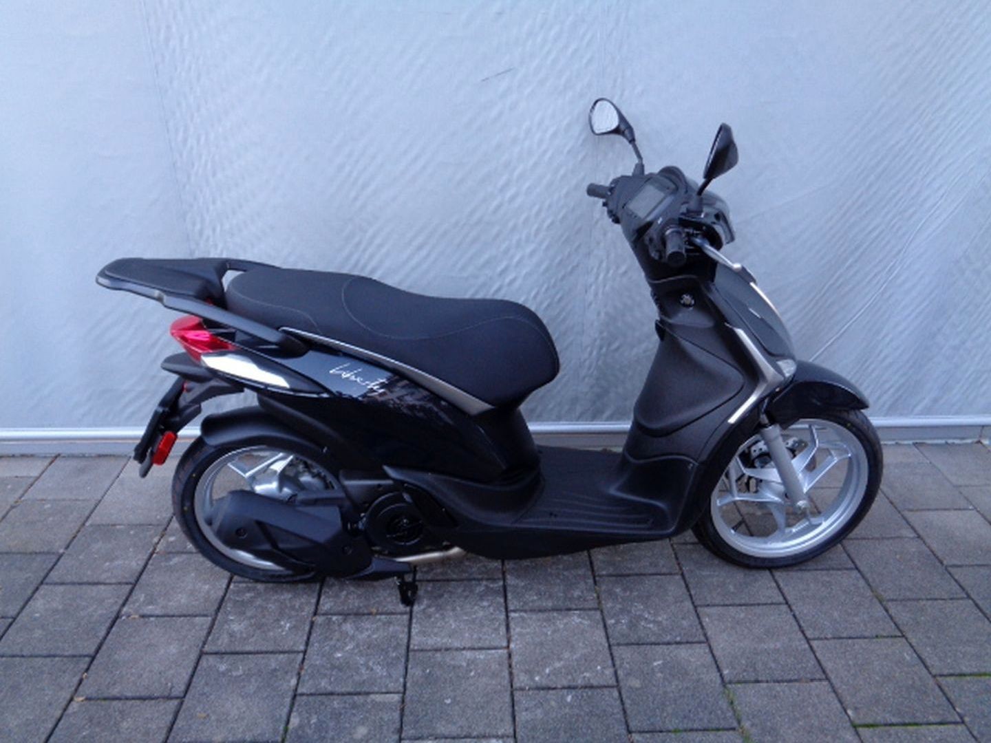 PIAGGIO LIBERTY 125 ABS E5-image-3