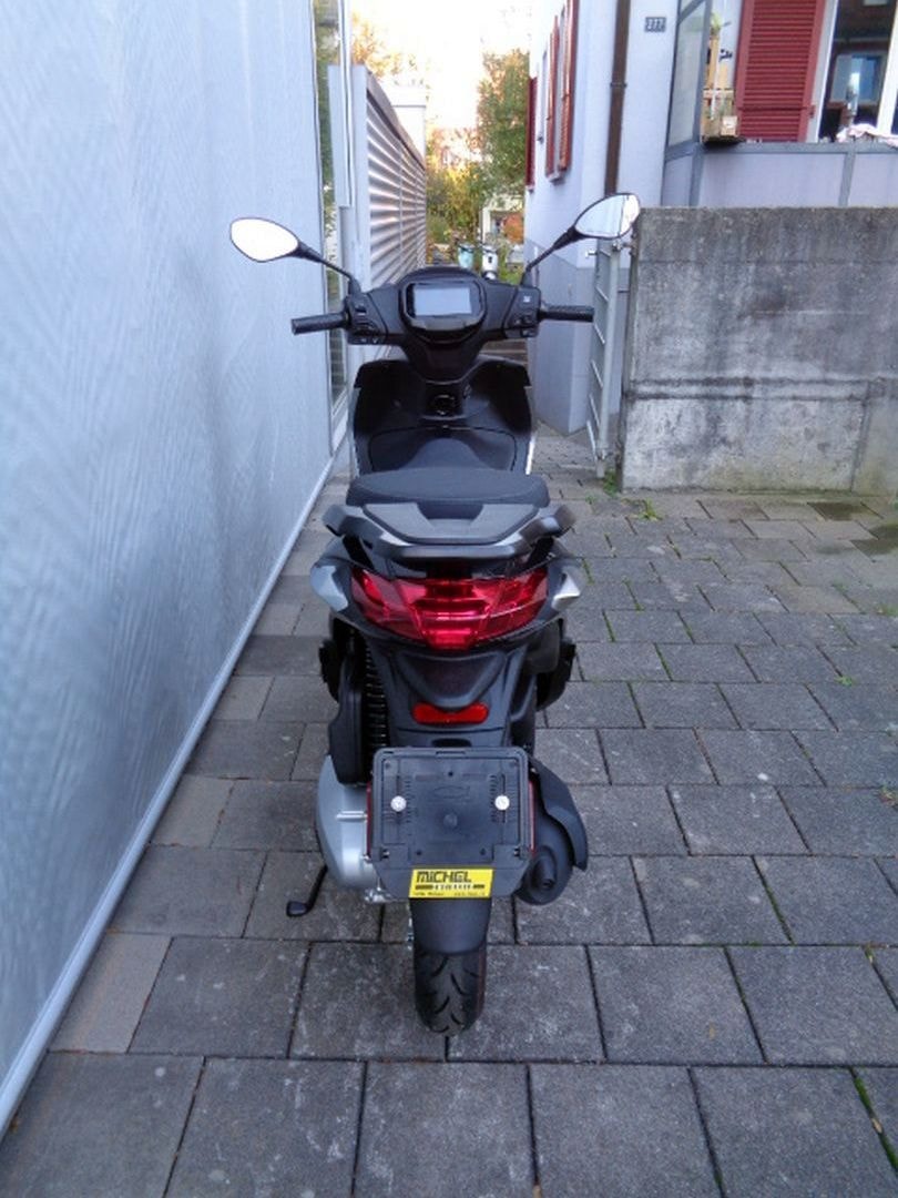 PIAGGIO LIBERTY 125 ABS E5-image-4
