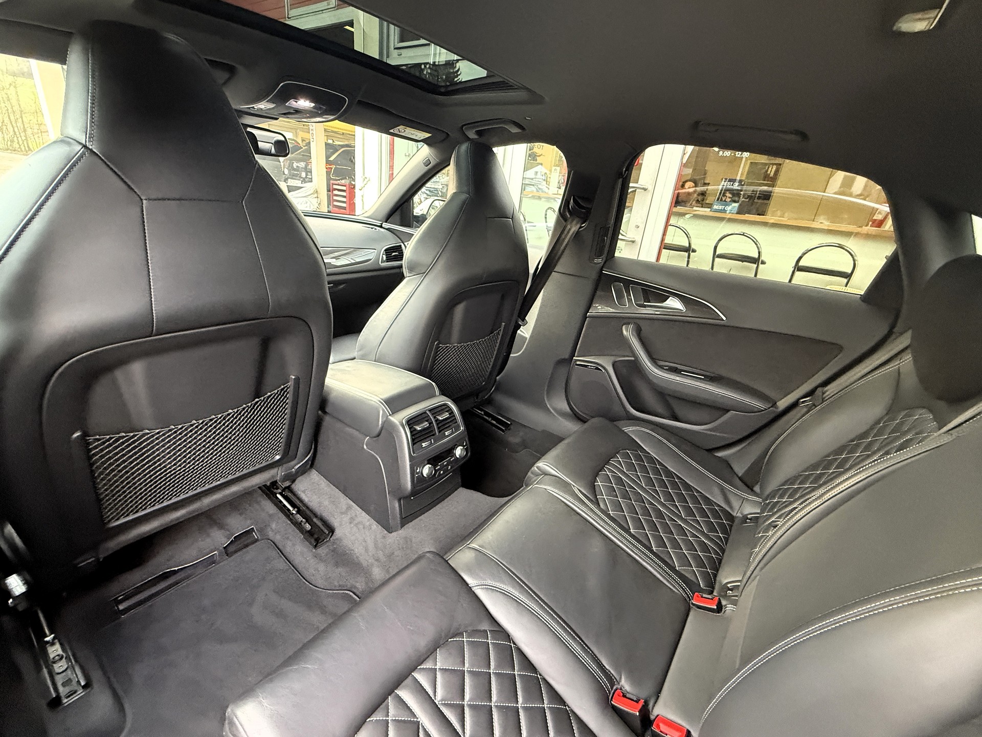 AUDI S6 Limousine 4.0 TFSI V8 quattro S-tronic-image-9