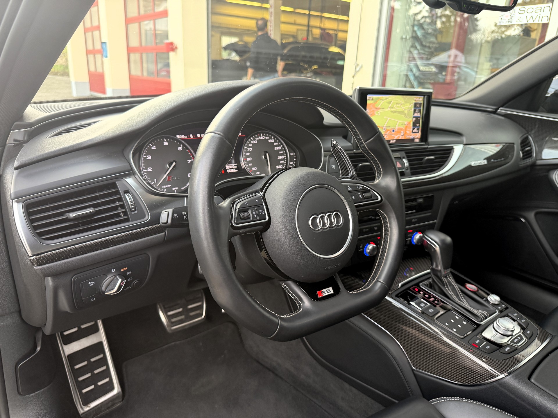 AUDI S6 Limousine 4.0 TFSI V8 quattro S-tronic-image-14