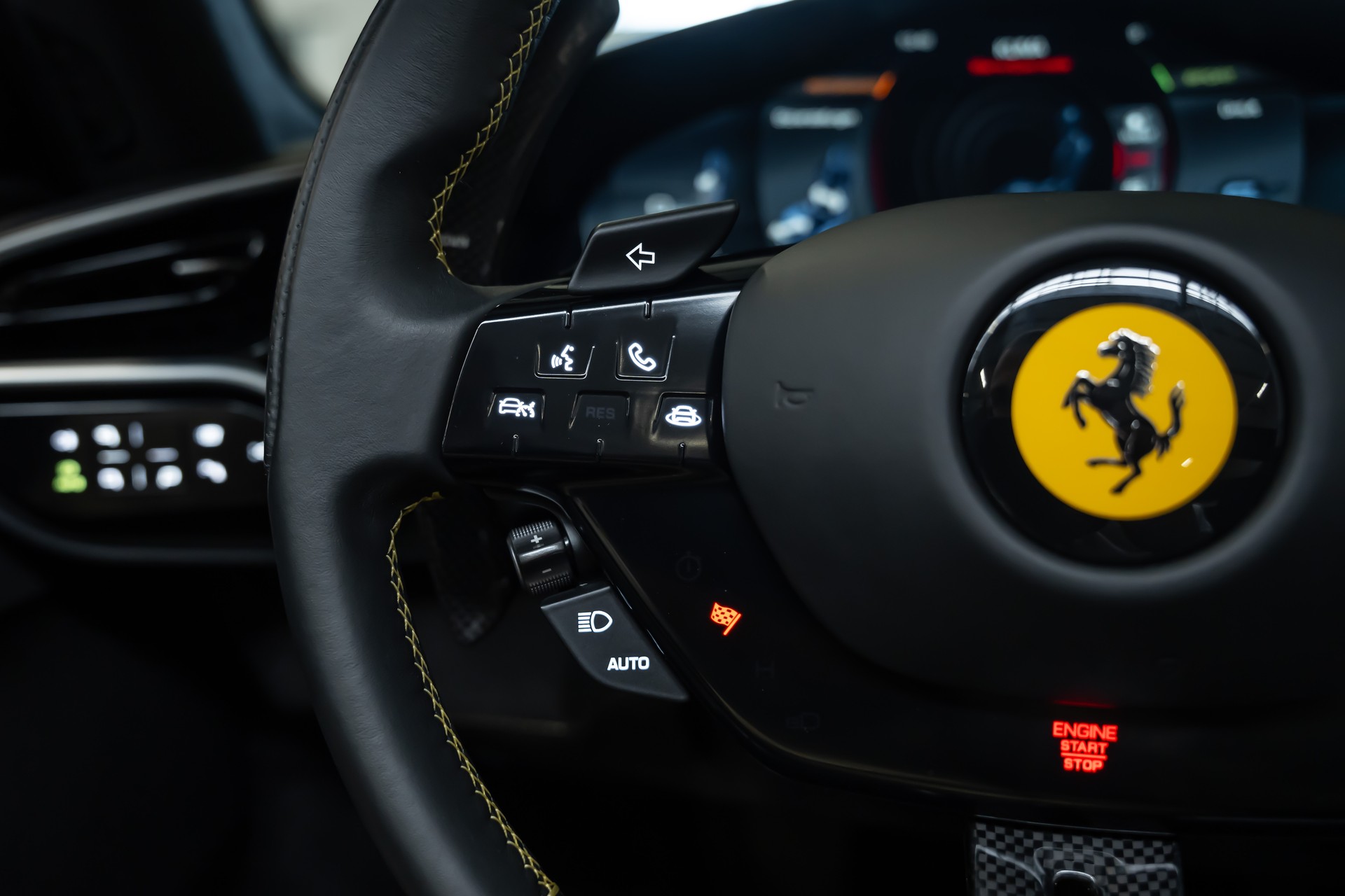 FERRARI * 296 GTS * SCHWARZ/SCHWARZ * PPF GANZES AUTO * LEASING AB 1390.- *-image-22