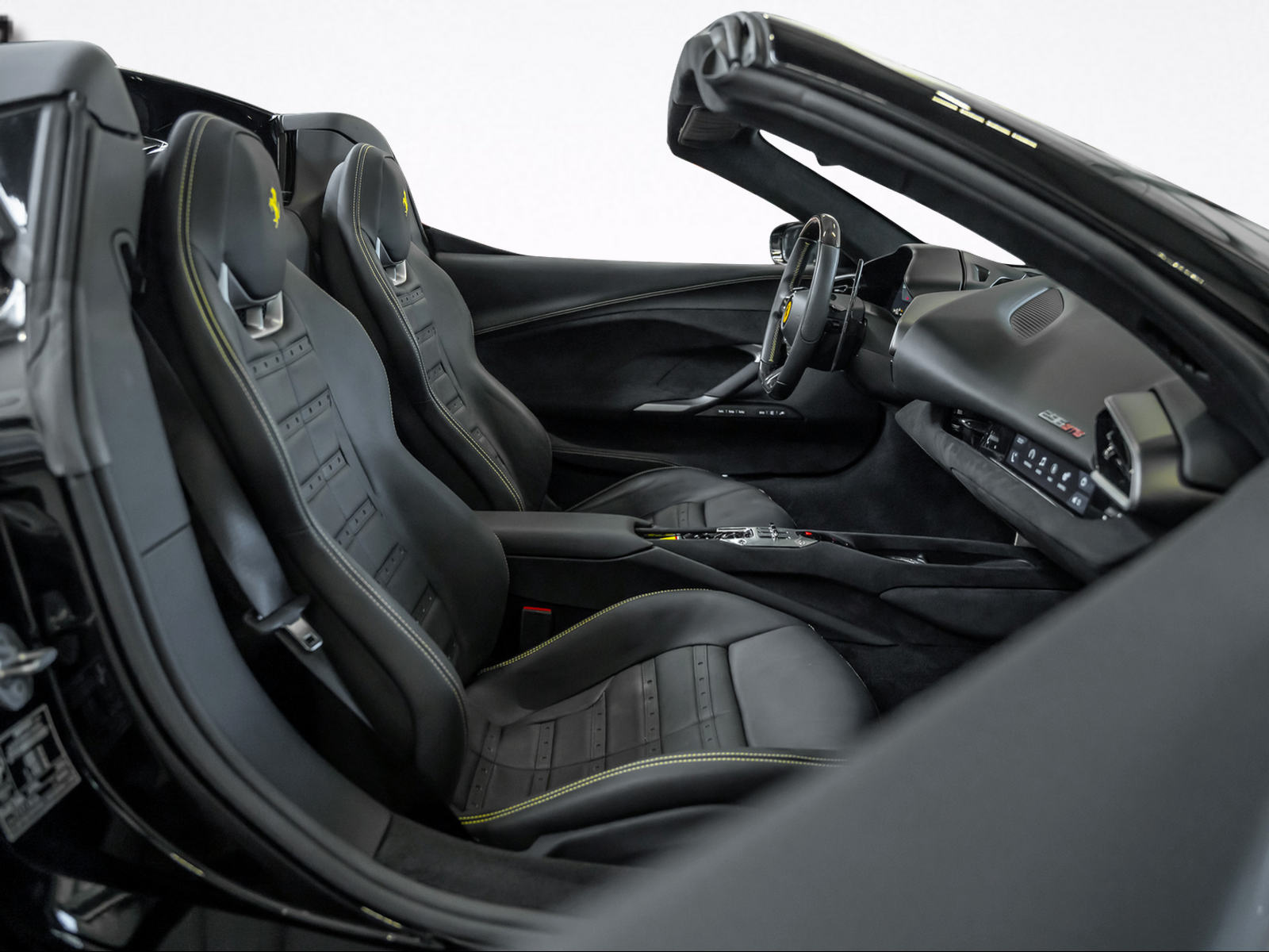 FERRARI * 296 GTS * SCHWARZ/SCHWARZ * PPF GANZES AUTO * LEASING AB 1390.- *-image-27