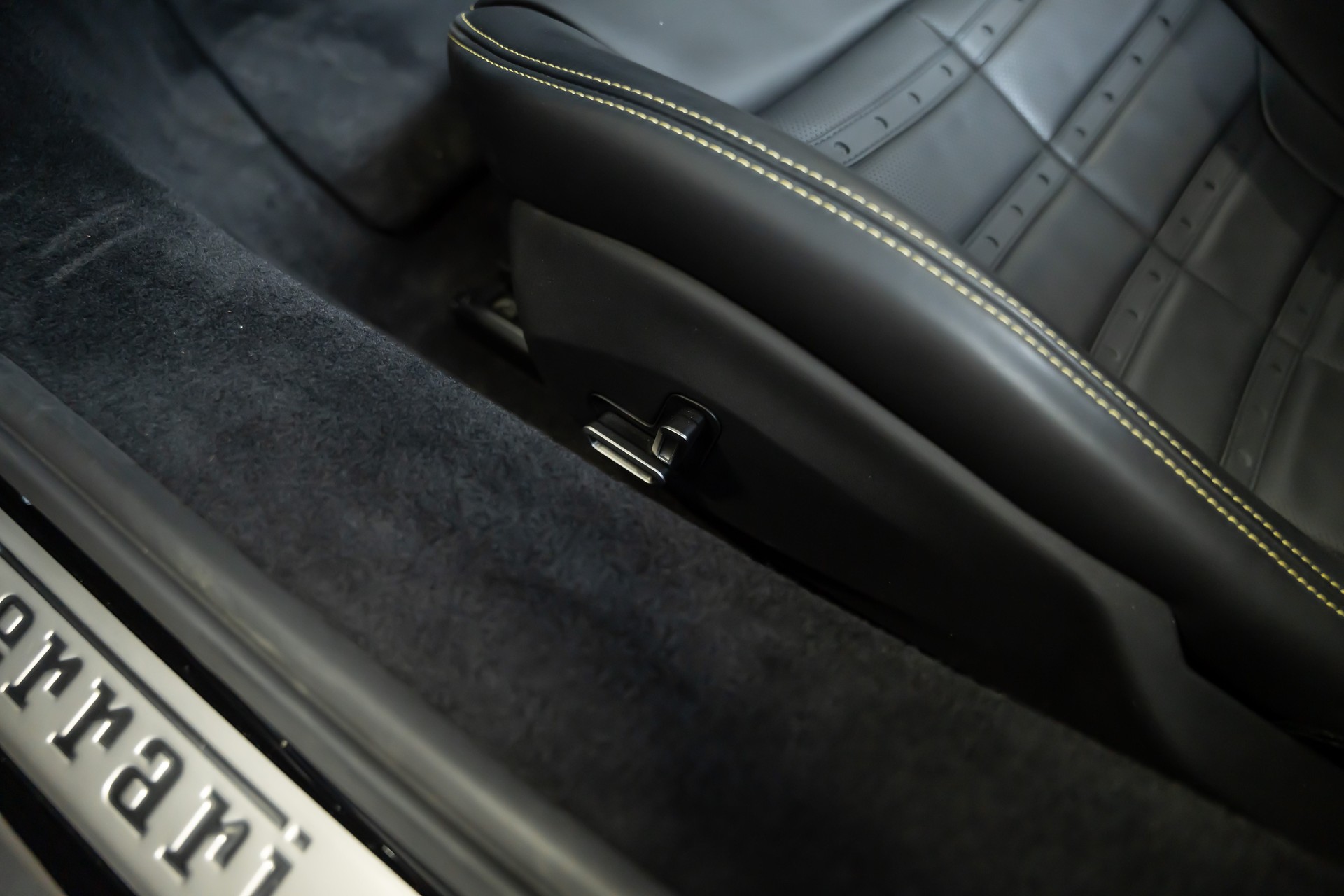 FERRARI * 296 GTS * SCHWARZ/SCHWARZ * PPF GANZES AUTO * LEASING AB 1390.- *-image-11