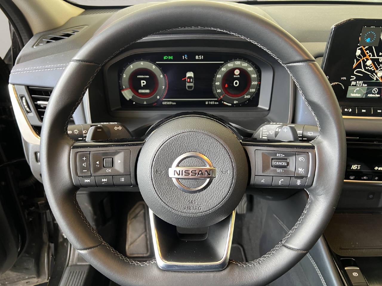 NISSAN Qashqai 1.3 DIG-T 158 N-Connecta-image-14