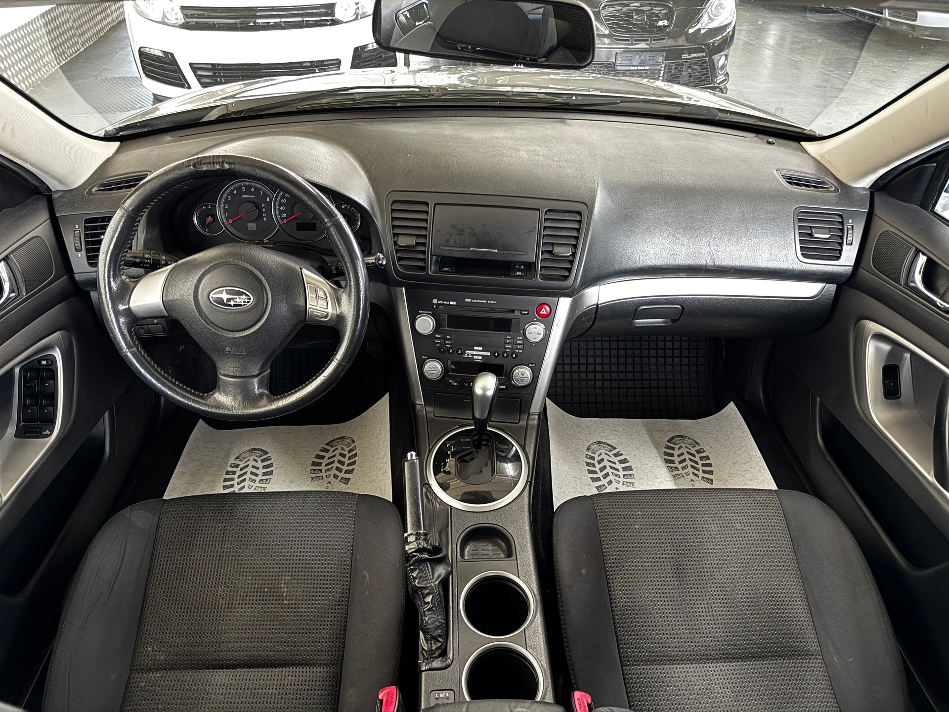 SUBARU Legacy 2.0R AWD Swiss Automatic-image-14