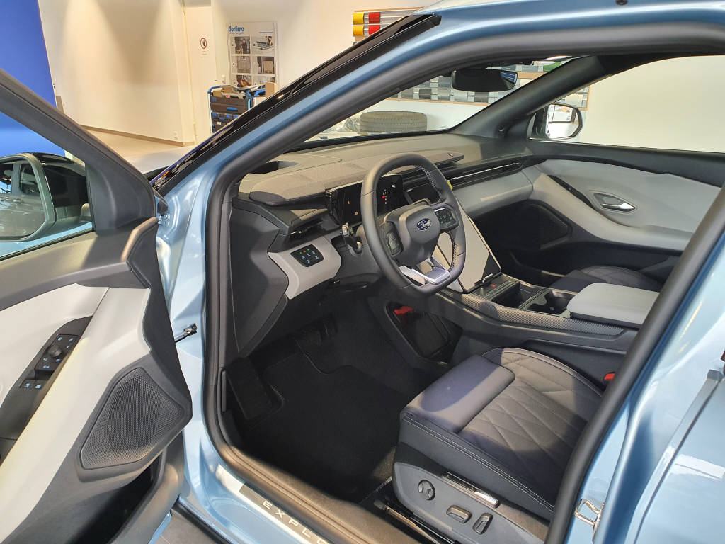 FORD Explorer Extended Range Premium AWD-image-8