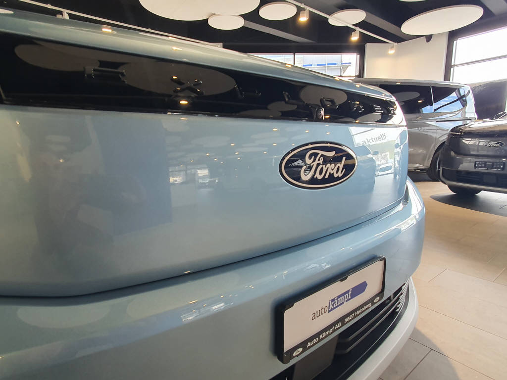 FORD Explorer Extended Range Premium AWD-image-14
