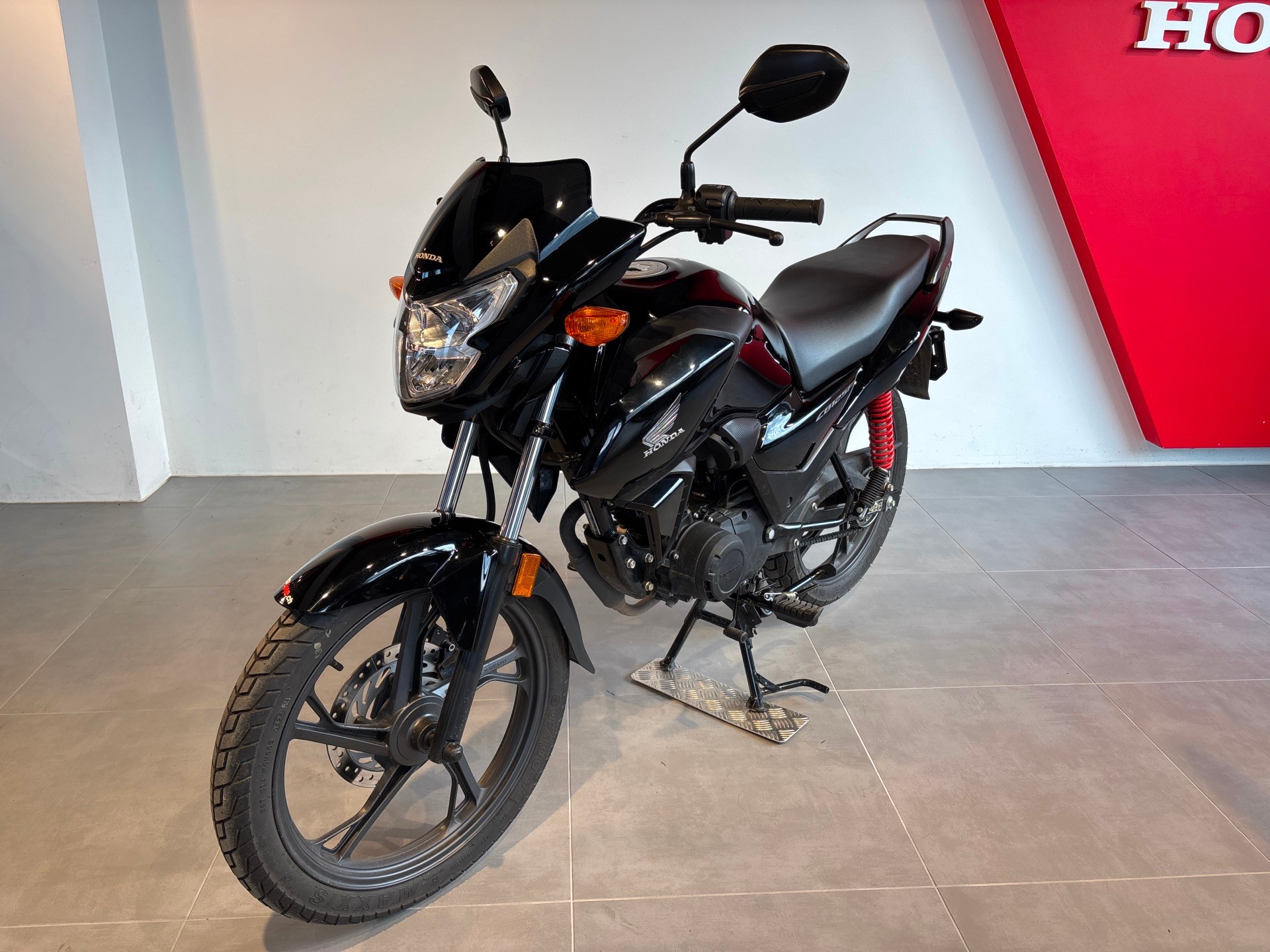 HONDA CBF 125 M-image-9