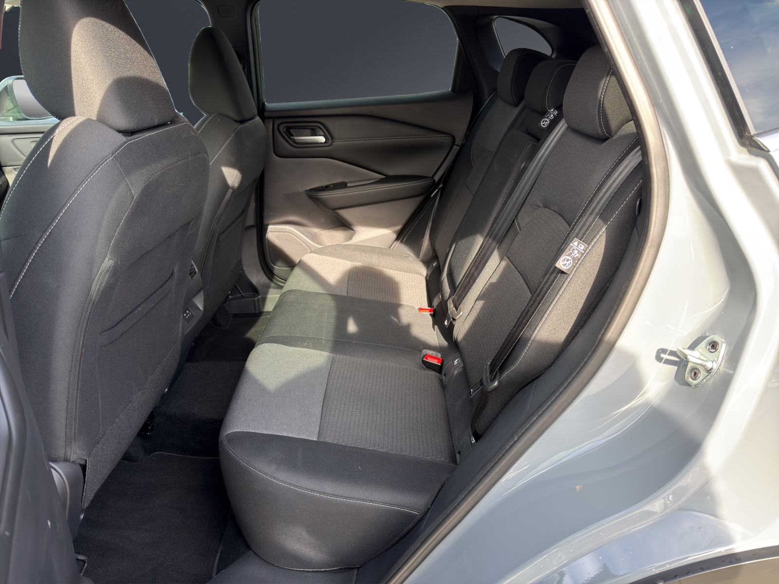 NISSAN Qashqai 1.5 VC-T e-Power Business Edition-image-10