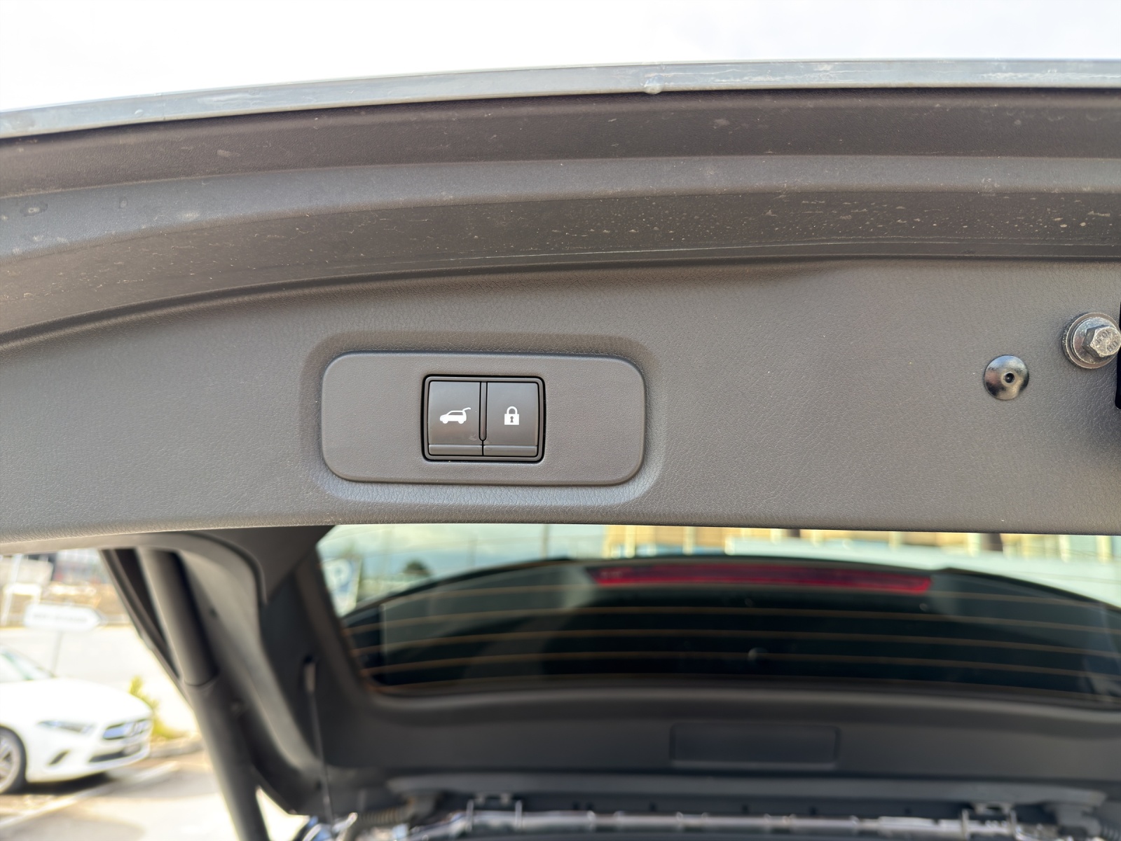NISSAN Qashqai 1.5 VC-T e-Power Business Edition-image-13