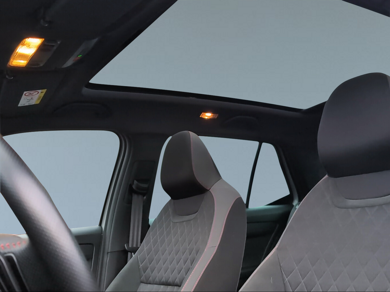 SKODA Fabia 1.0 TSI Monte Carlo DSG-image-9