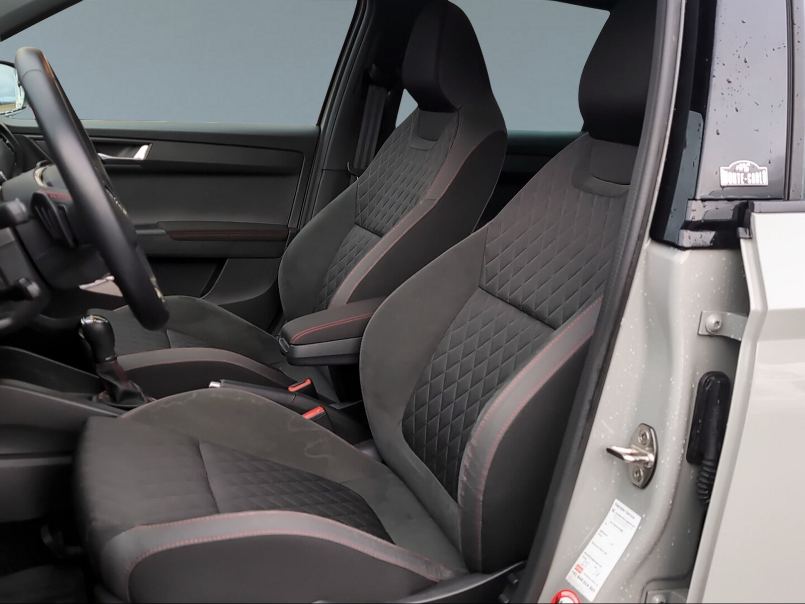 SKODA Fabia 1.0 TSI Monte Carlo DSG-image-6
