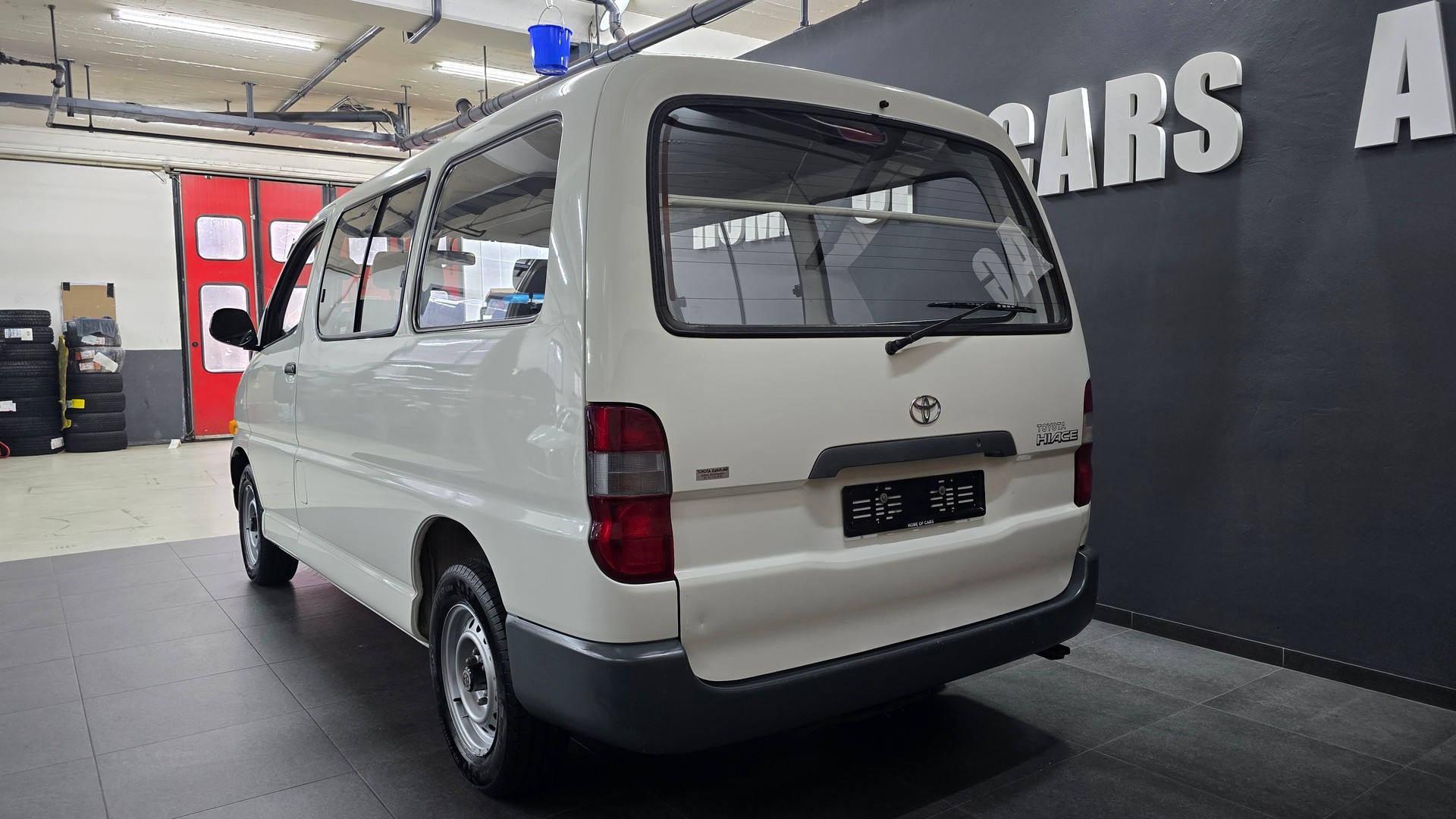 TOYOTA Hiace 2.4 Kombi RCH12-image-9