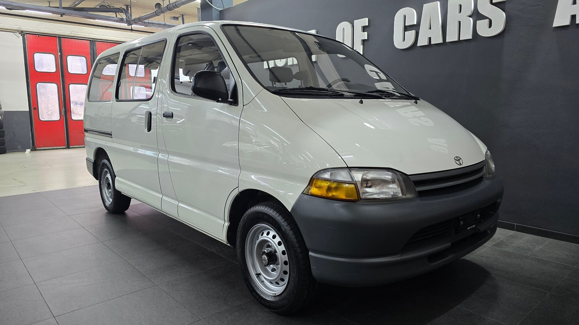 TOYOTA Hiace 2.4 Kombi RCH12-image-15
