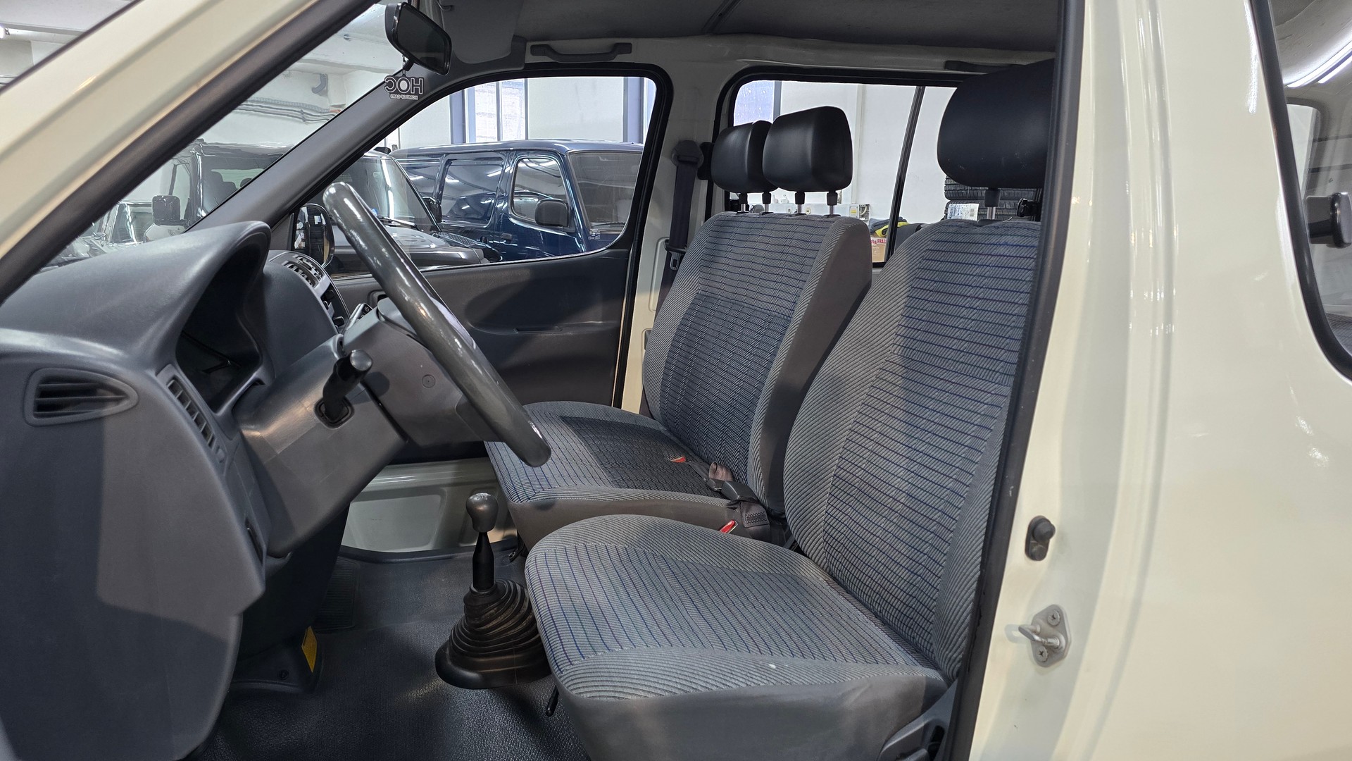 TOYOTA Hiace 2.4 Kombi RCH12-image-19