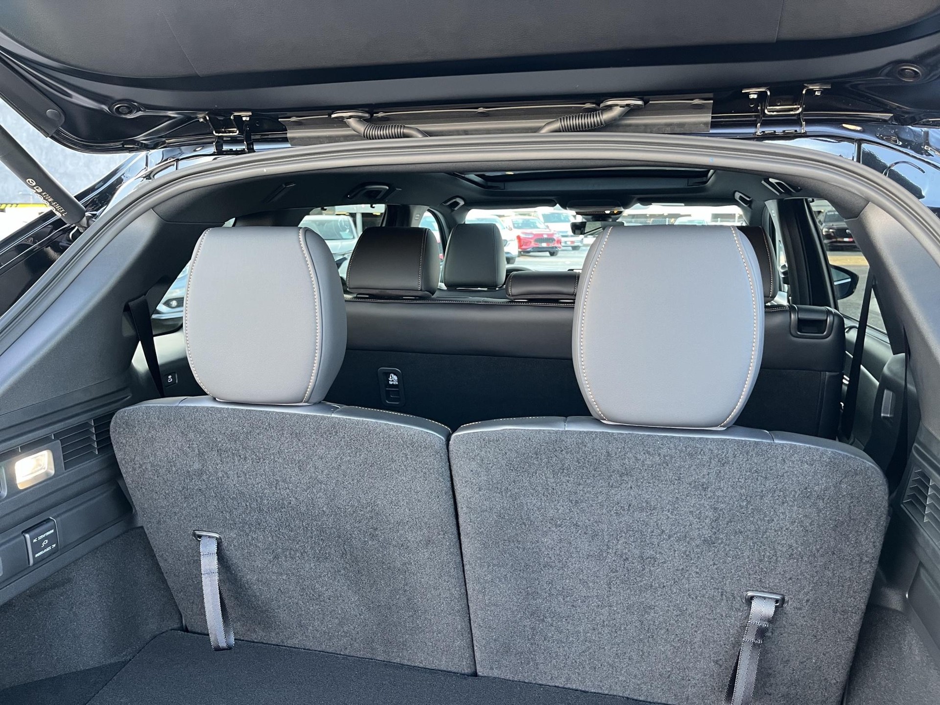 MAZDA CX-80 2.5 PHEV Homura Plus-image-21