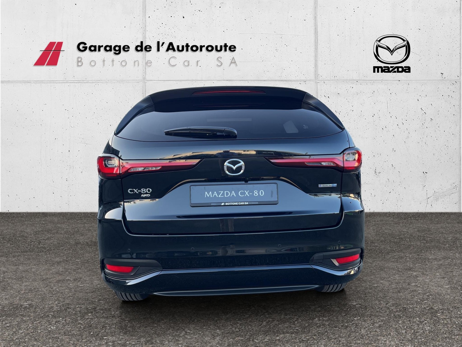MAZDA CX-80 2.5 PHEV Homura Plus-showroom-element-3