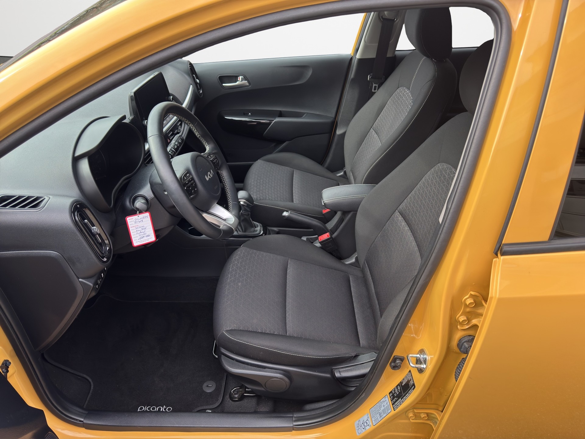 KIA Picanto 1.0 CVVT First Edition AMT-image-9