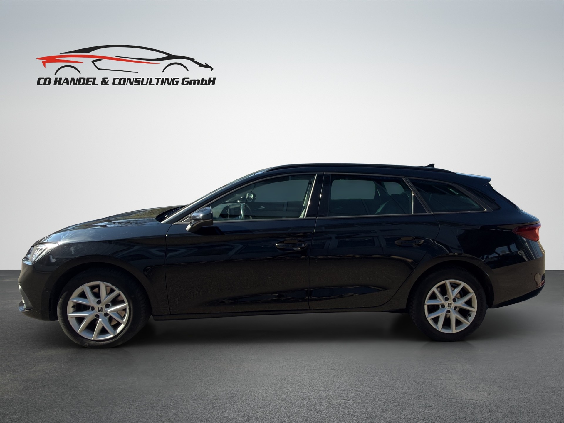 SEAT Leon ST 2.0 TDI EVO DSG 4Drive Style-image-4