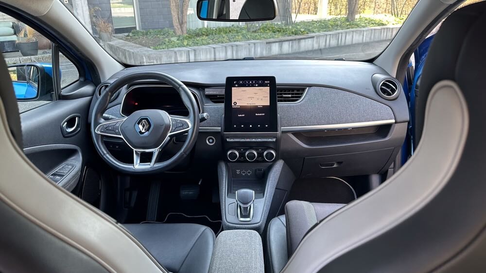 RENAULT Zoe R135 Intens · inkl. Batterie · Zertifikat 93 % · frisch ab MFK · Garantie '28-image-5