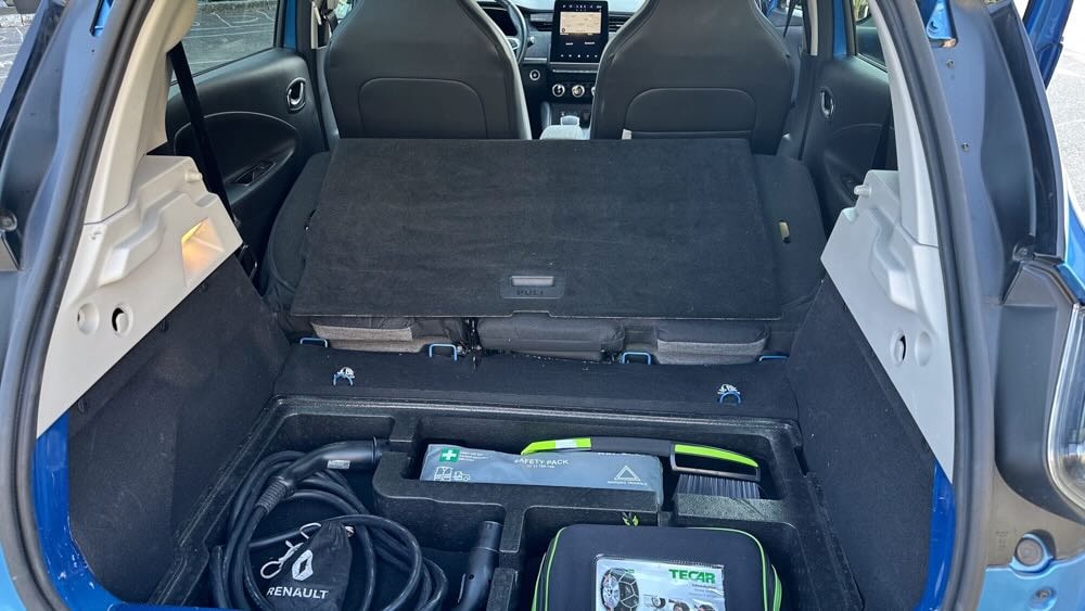 RENAULT Zoe R135 Intens · inkl. Batterie · Zertifikat 93 % · frisch ab MFK · Garantie '28-image-4