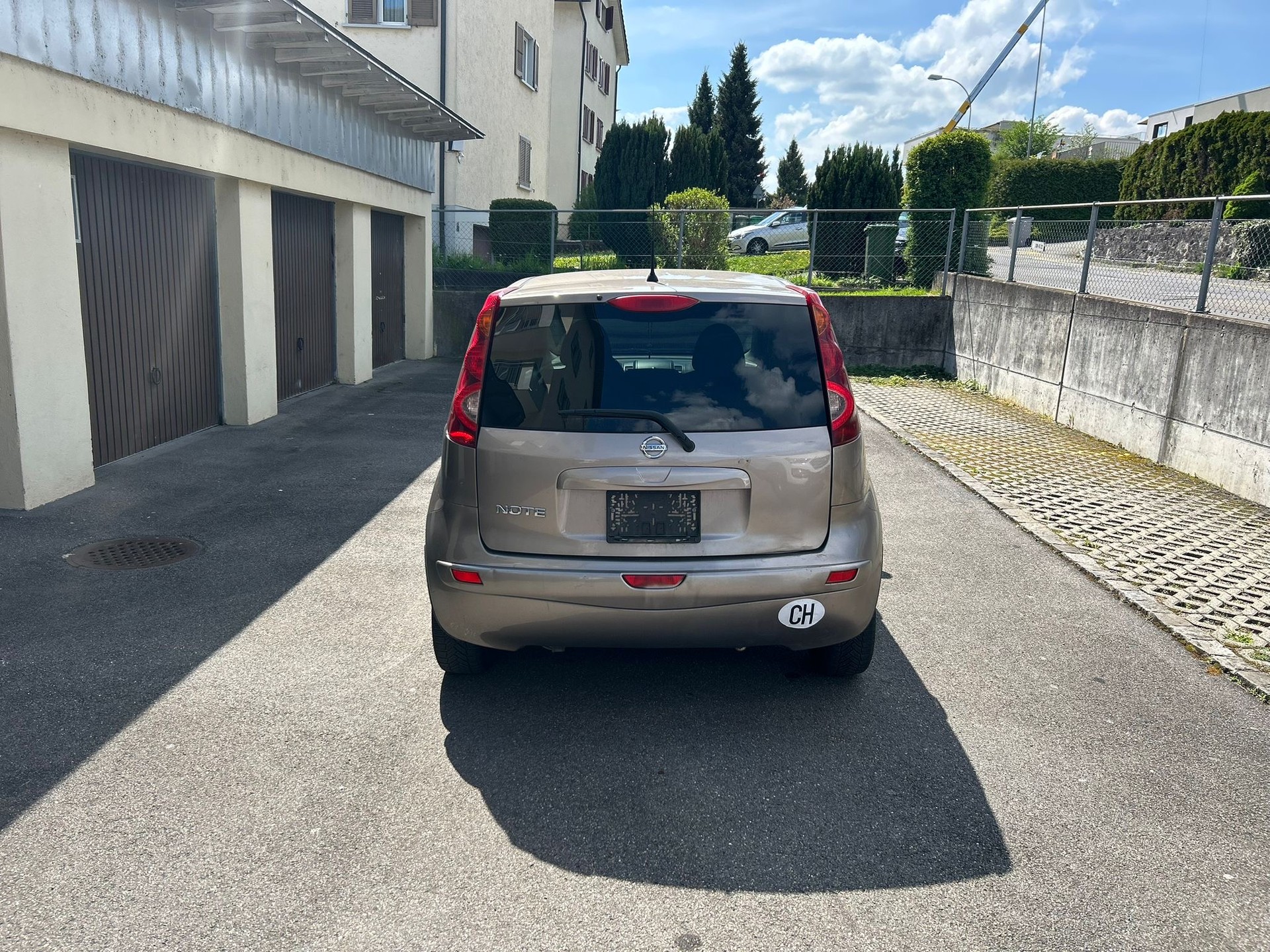 NISSAN Note 1.6 tekna Automatic-image-3