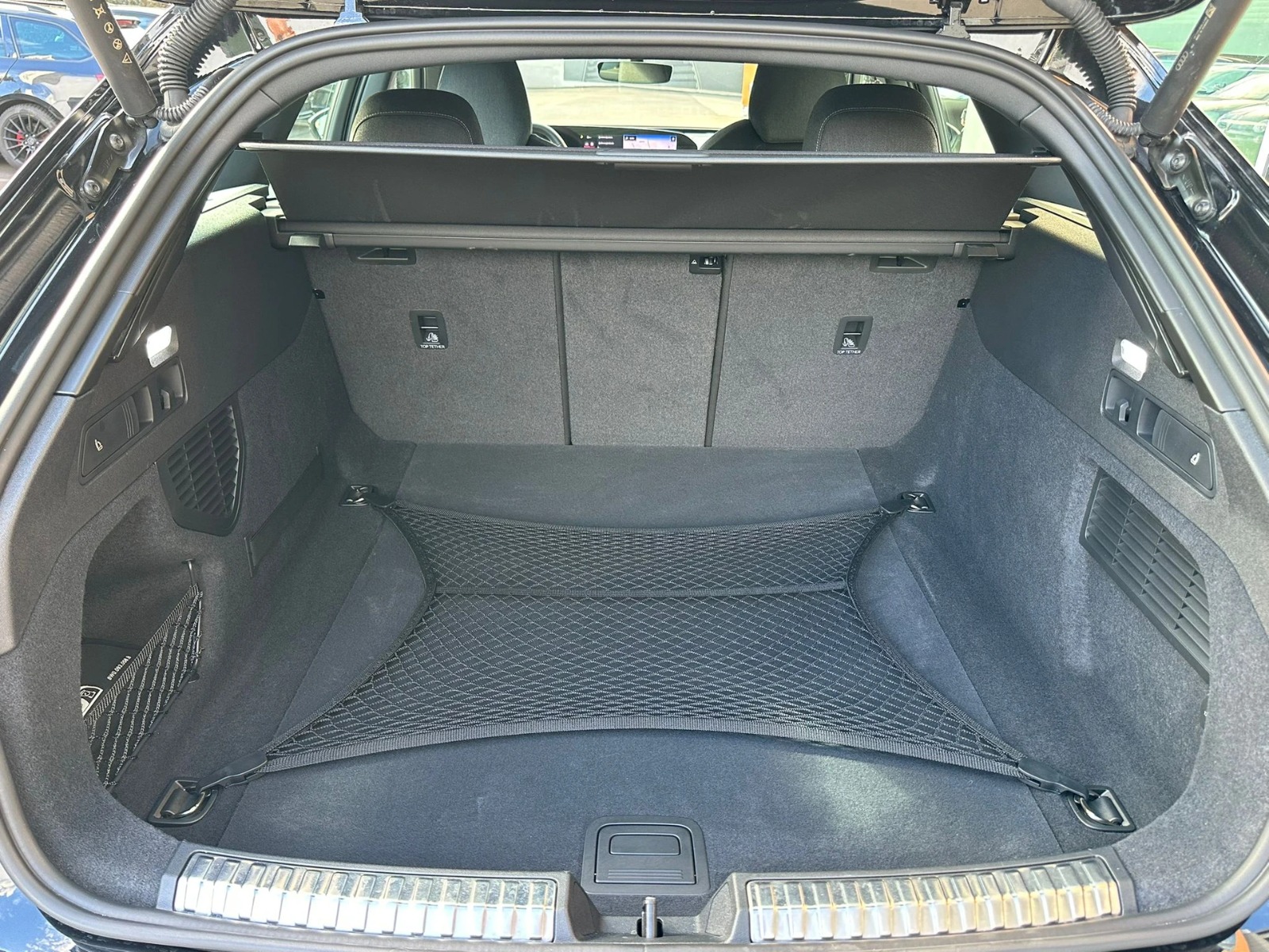 AUDI A5 Avant 2.0 TFSI S-Tronic S-Line ** NEUSTES MODELL**-image-23