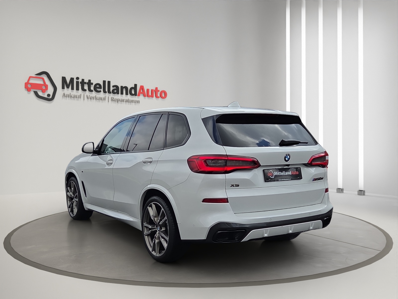 BMW X5 xDrive M50d Steptronic-image-11