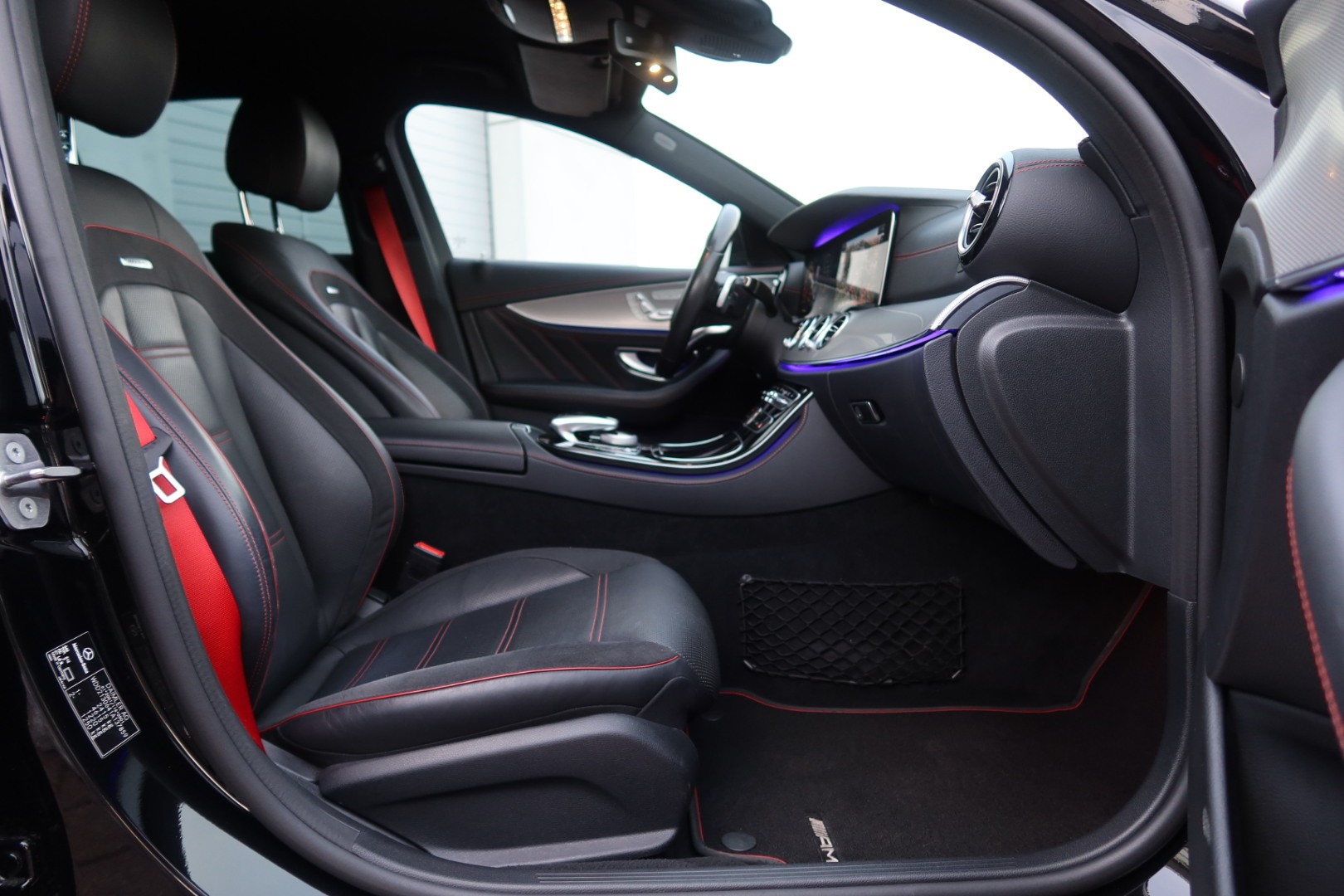 MERCEDES-BENZ E 43 AMG 4Matic 9G-Tronic (CH)-image-12