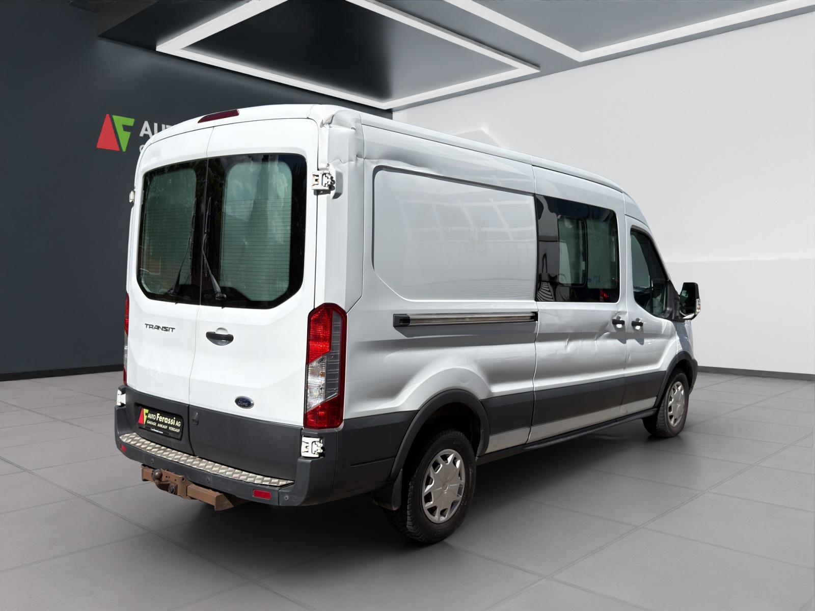 FORD Transit Van 350 L3H2 Trend 4WD-image-5