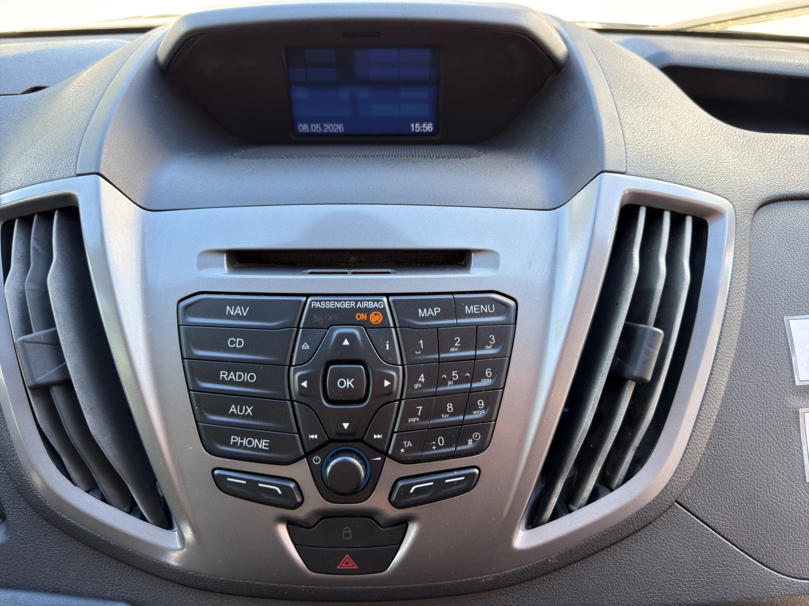 FORD Transit Van 350 L3H2 Trend 4WD-image-22