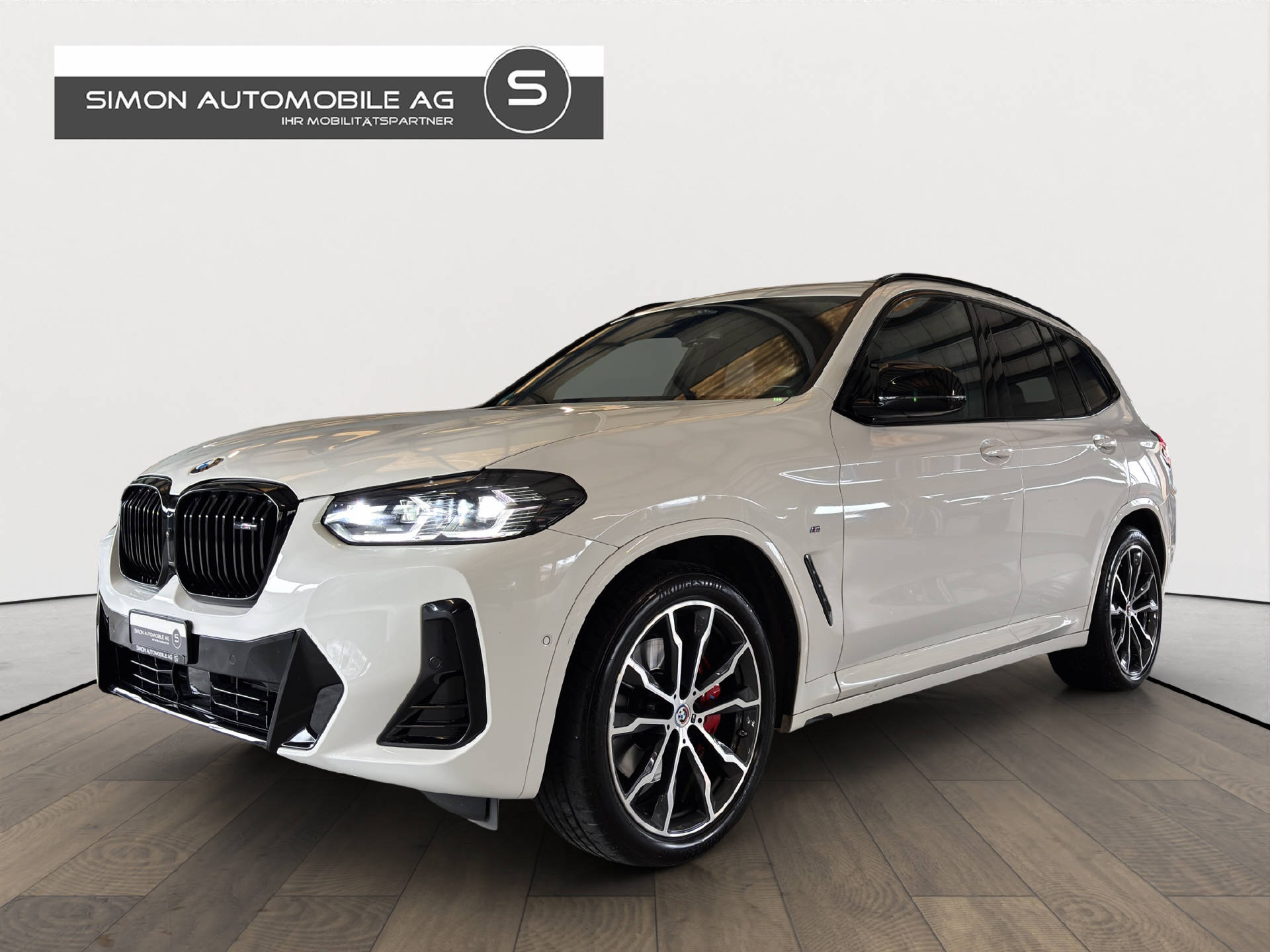 BMW X3 M40d-showroom-element-1