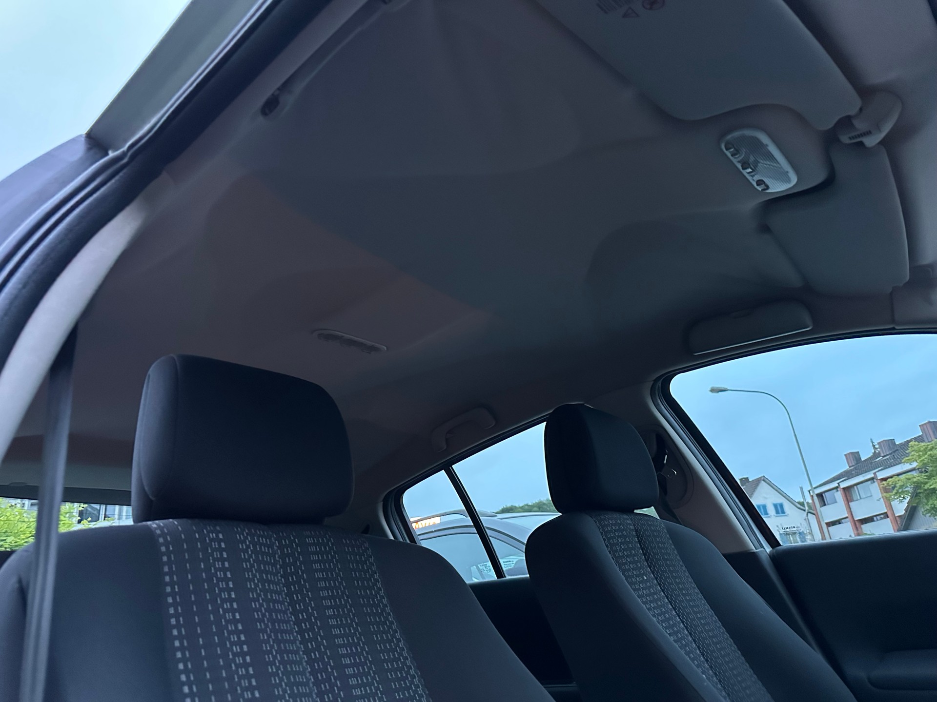 RENAULT Mégane 2.0 16V Dynamique-image-7