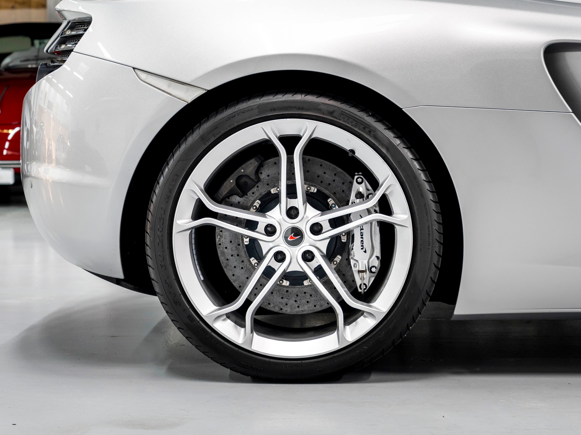 McLAREN MP4-12C Coupé 3.8 V8 SSG-image-20