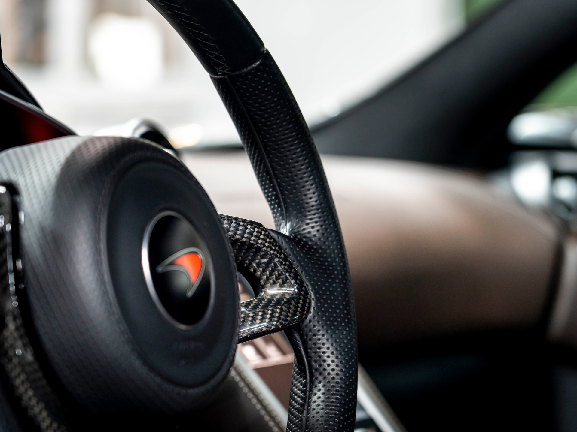 McLAREN MP4-12C Coupé 3.8 V8 SSG-image-22