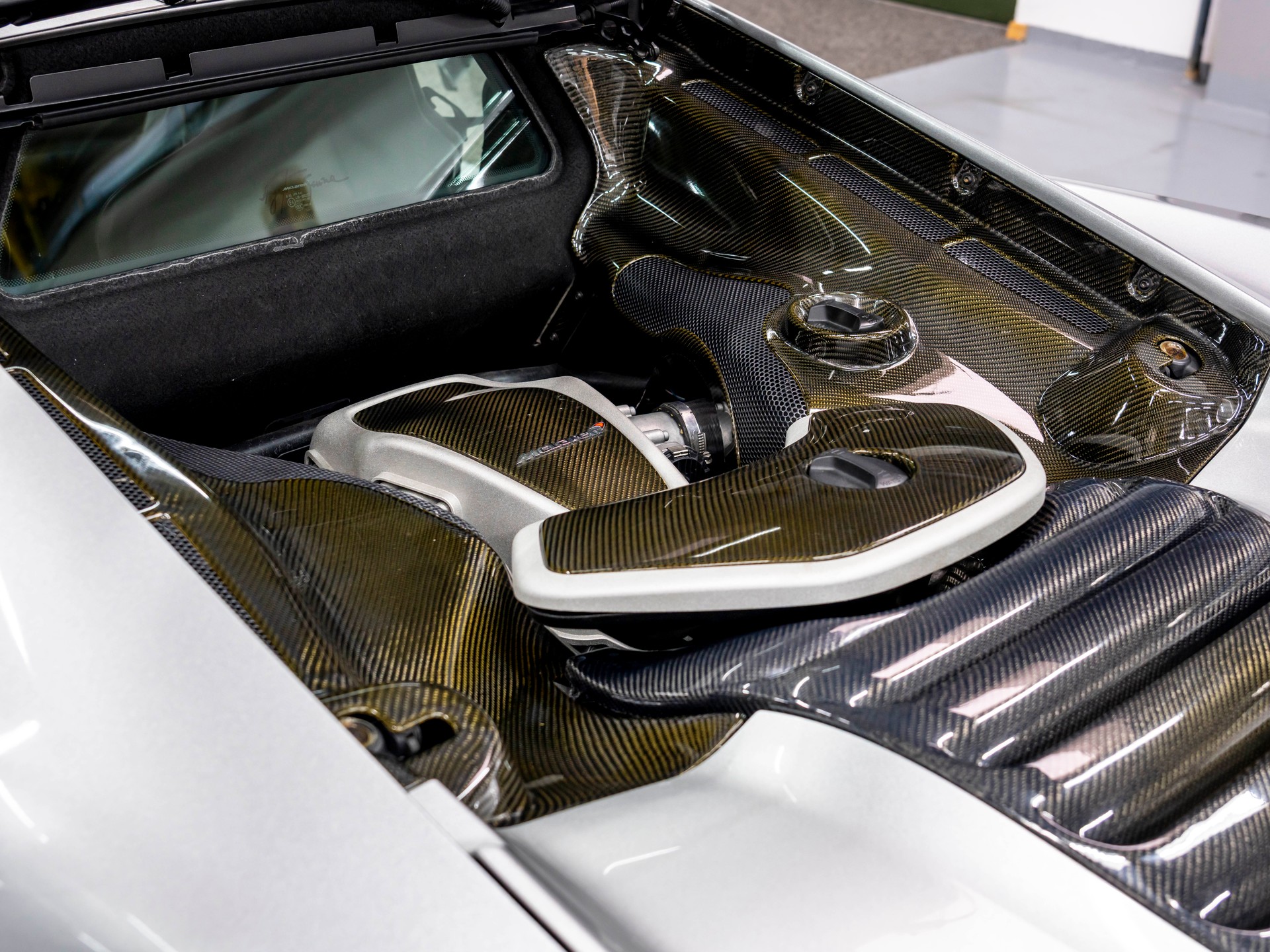 McLAREN MP4-12C Coupé 3.8 V8 SSG-image-12