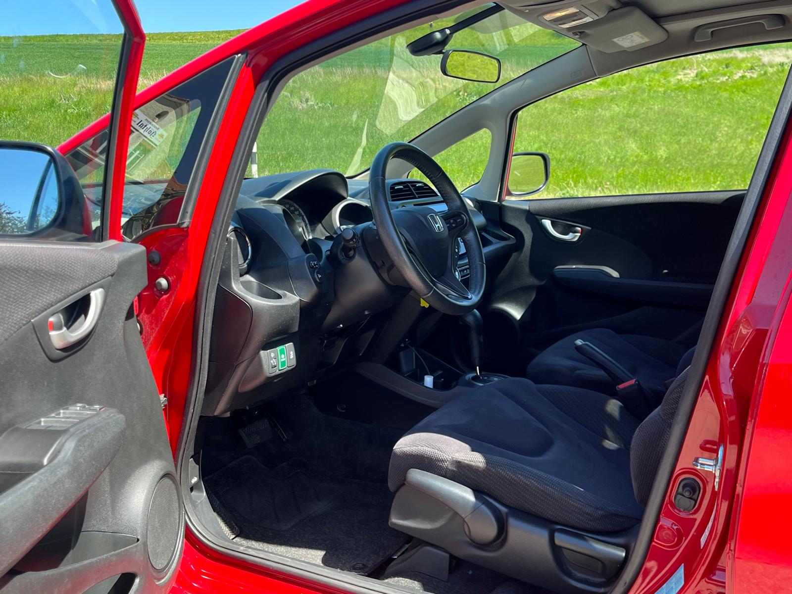 HONDA Jazz 1.3i Hybrid Comfort CVT-image-9